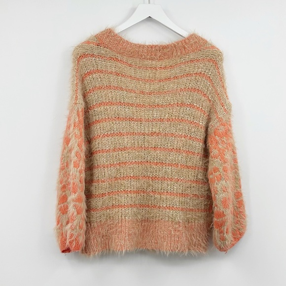 Altar’d State Tan Retro Floral Acrylic Sweater Cardigan Size Medium - Picture 7 of 7